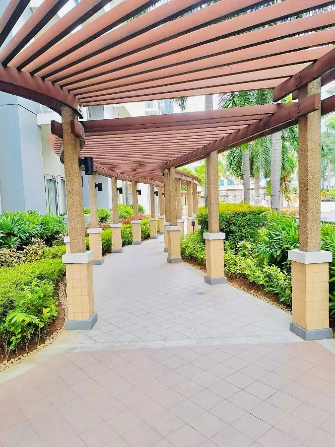 Condotel Across Naia T3 At One Palm Tree Villa Cluster B Pasay Aparthotel